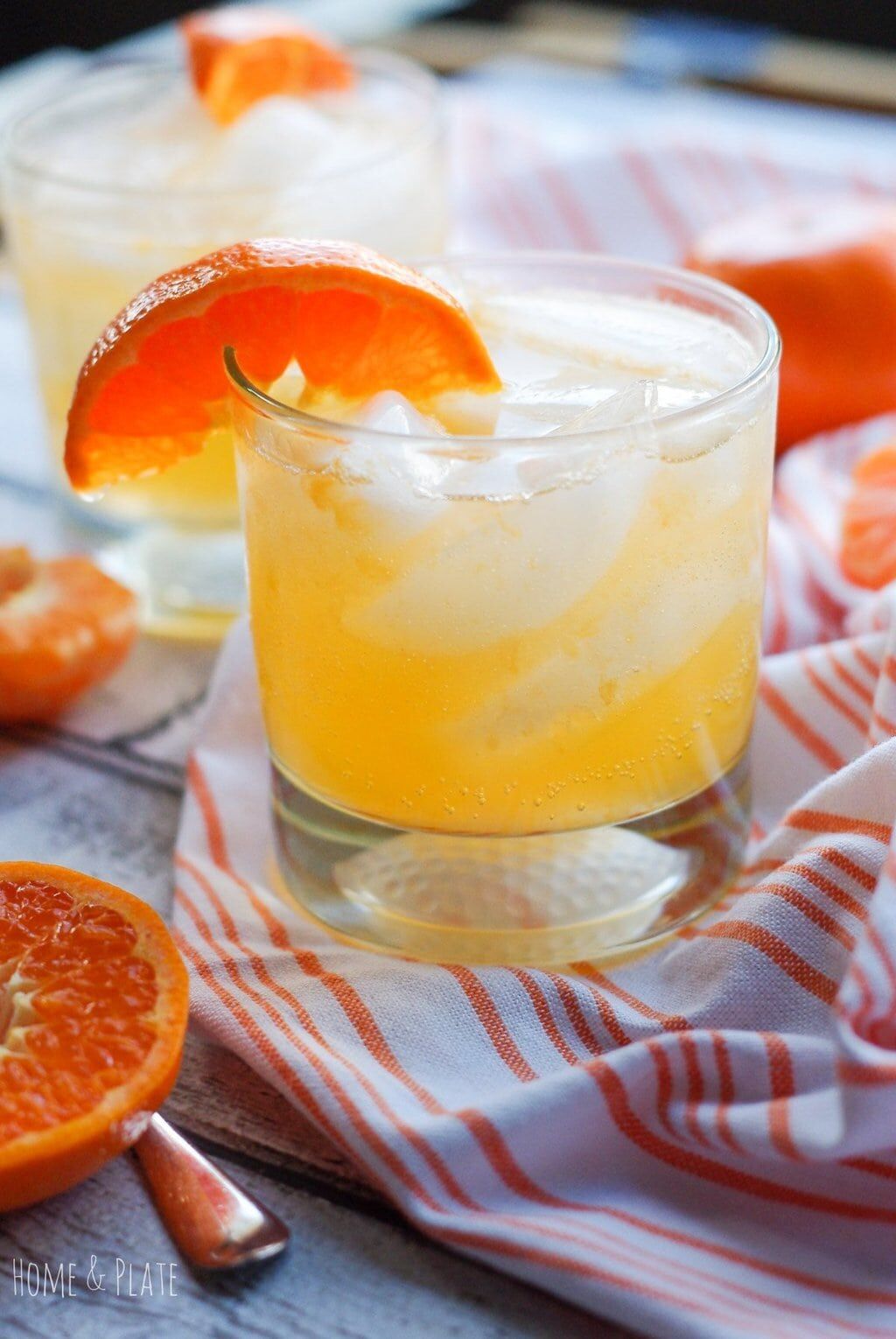 The Best Orange Clementine Prosecco Cocktail Recipe